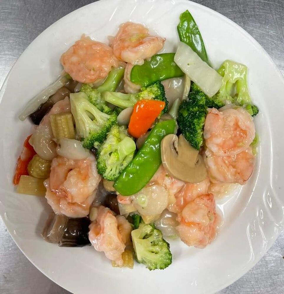 Shrimp with Snowpeas